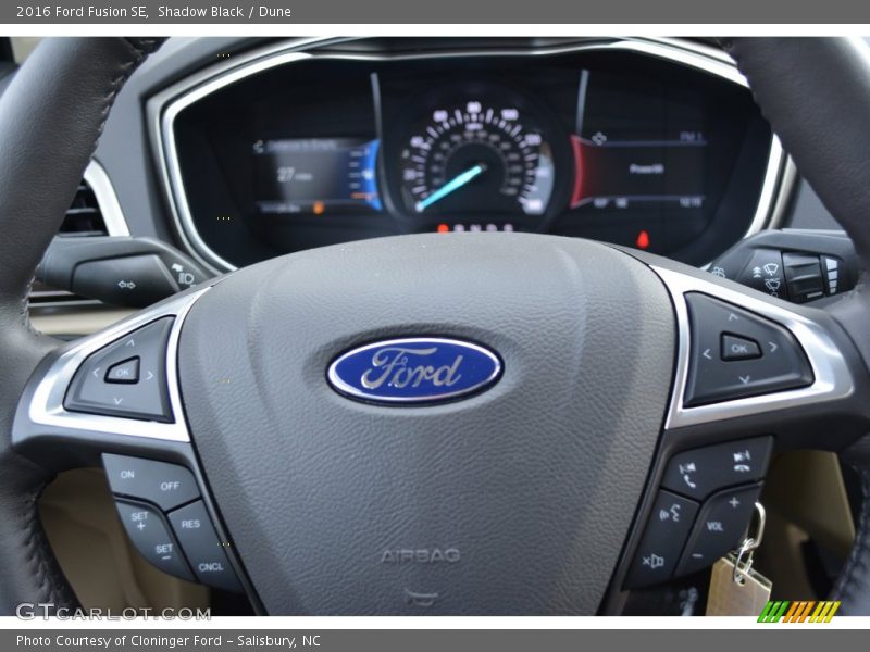 Shadow Black / Dune 2016 Ford Fusion SE