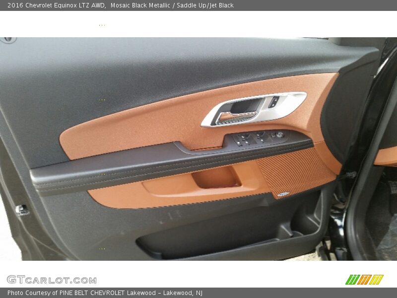 Door Panel of 2016 Equinox LTZ AWD