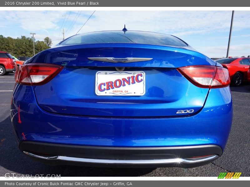 Vivid Blue Pearl / Black 2016 Chrysler 200 Limited