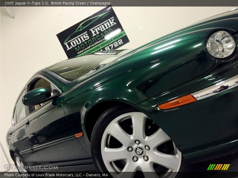 British Racing Green / Champagne 2005 Jaguar X-Type 3.0