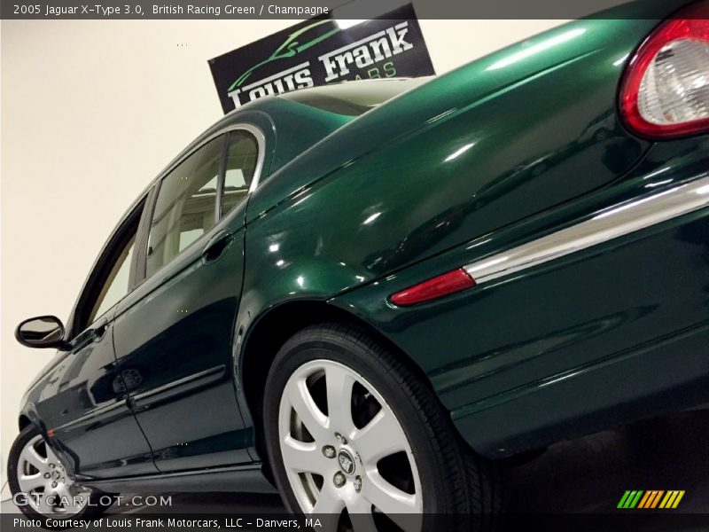 British Racing Green / Champagne 2005 Jaguar X-Type 3.0
