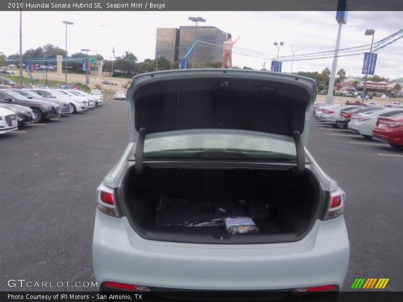 Seaport Mist / Beige 2016 Hyundai Sonata Hybrid SE