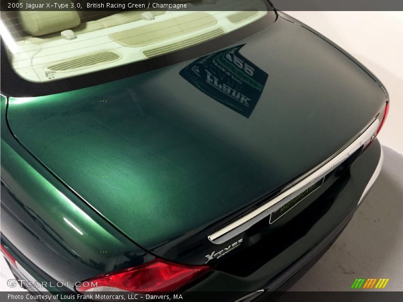 British Racing Green / Champagne 2005 Jaguar X-Type 3.0