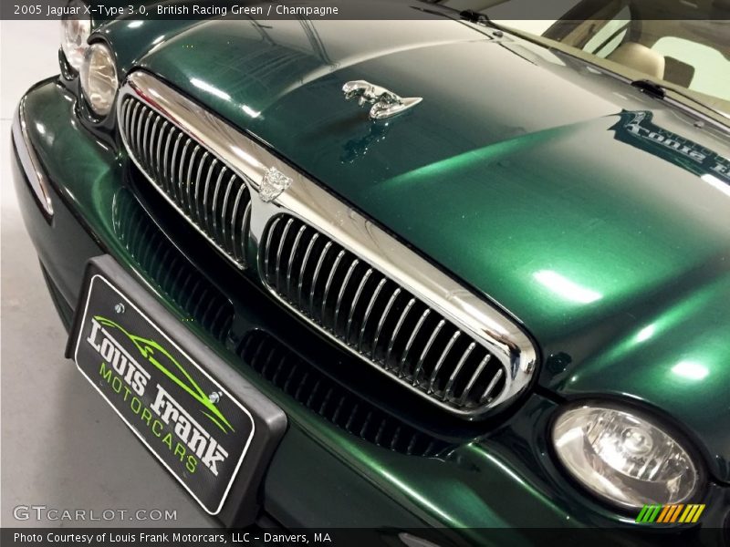 British Racing Green / Champagne 2005 Jaguar X-Type 3.0