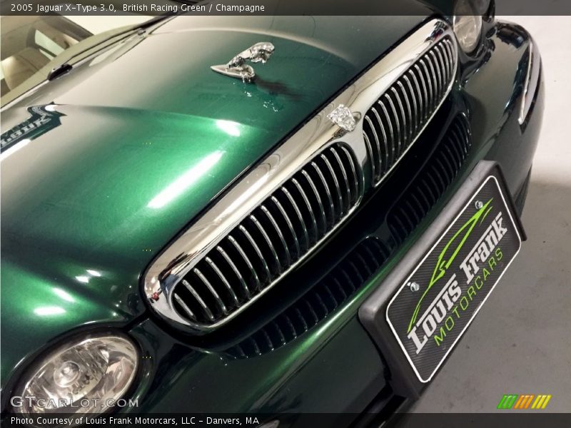 British Racing Green / Champagne 2005 Jaguar X-Type 3.0