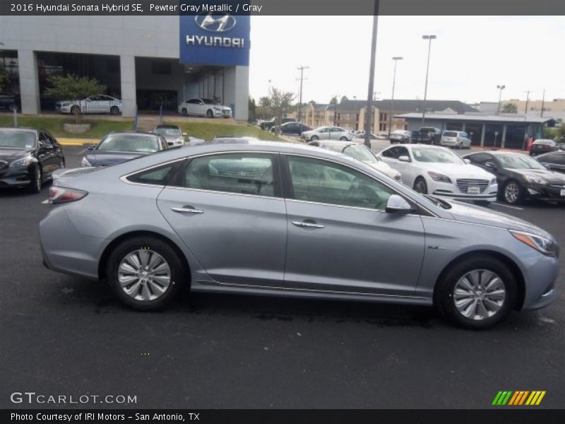 Pewter Gray Metallic / Gray 2016 Hyundai Sonata Hybrid SE
