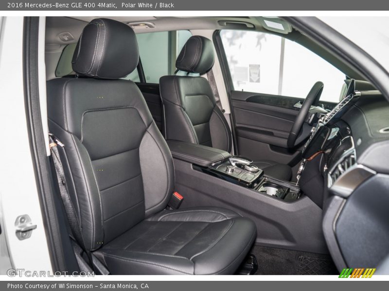 Front Seat of 2016 GLE 400 4Matic