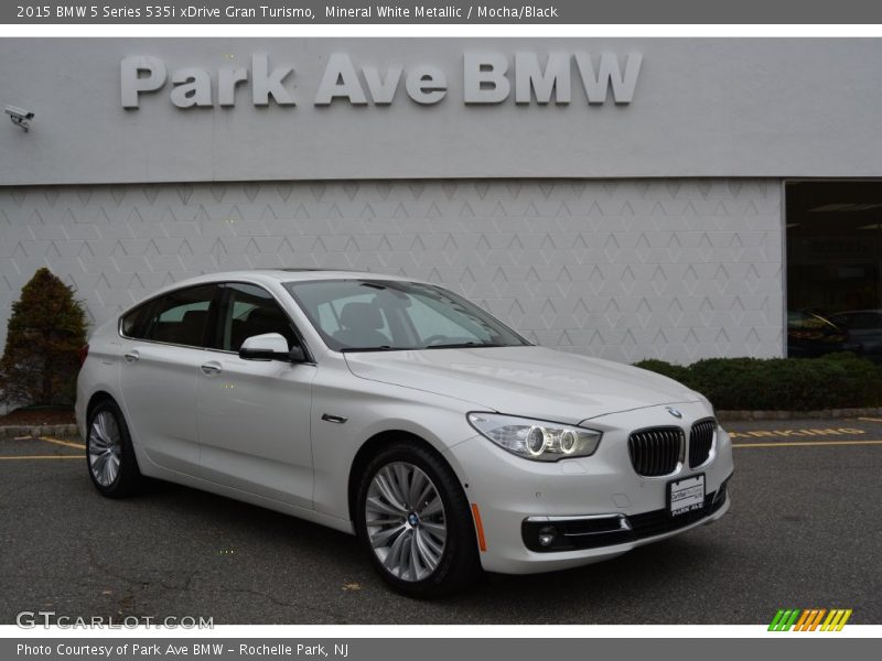 Mineral White Metallic / Mocha/Black 2015 BMW 5 Series 535i xDrive Gran Turismo