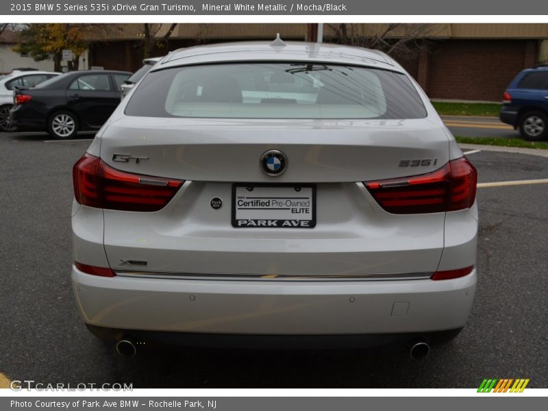 Mineral White Metallic / Mocha/Black 2015 BMW 5 Series 535i xDrive Gran Turismo