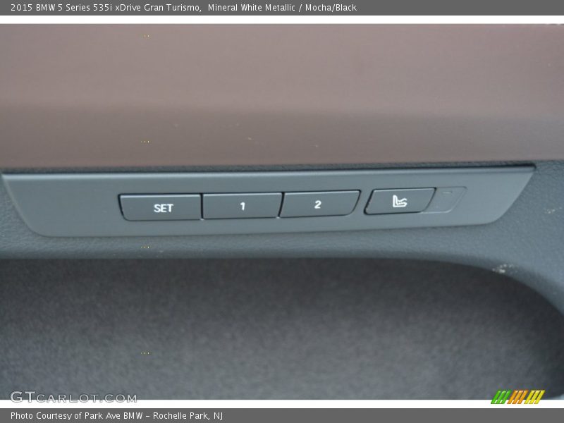 Mineral White Metallic / Mocha/Black 2015 BMW 5 Series 535i xDrive Gran Turismo