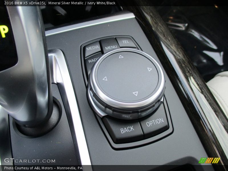 Controls of 2016 X5 xDrive35i