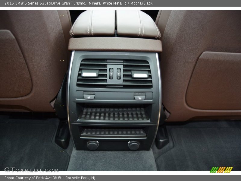 Mineral White Metallic / Mocha/Black 2015 BMW 5 Series 535i xDrive Gran Turismo