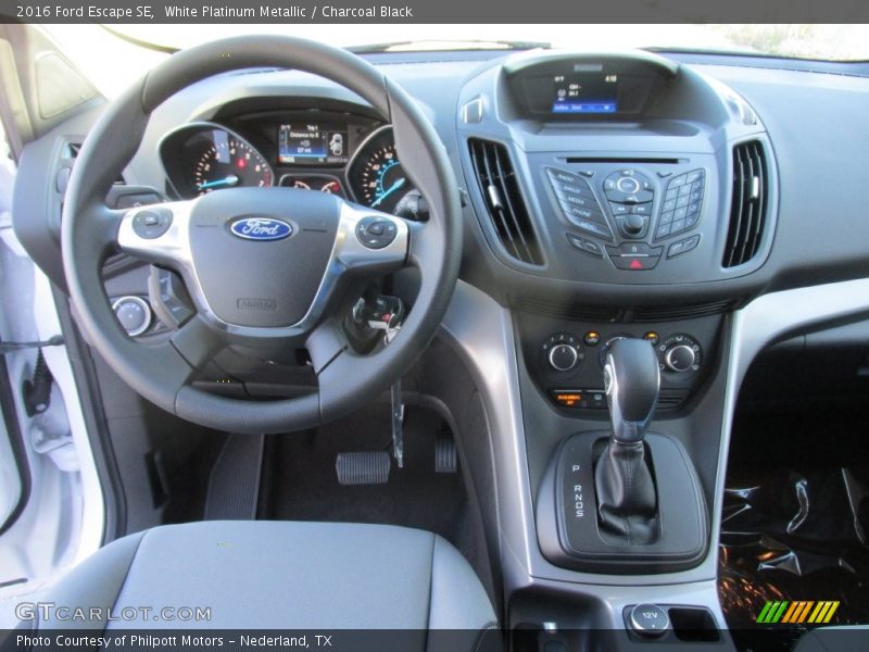 White Platinum Metallic / Charcoal Black 2016 Ford Escape SE