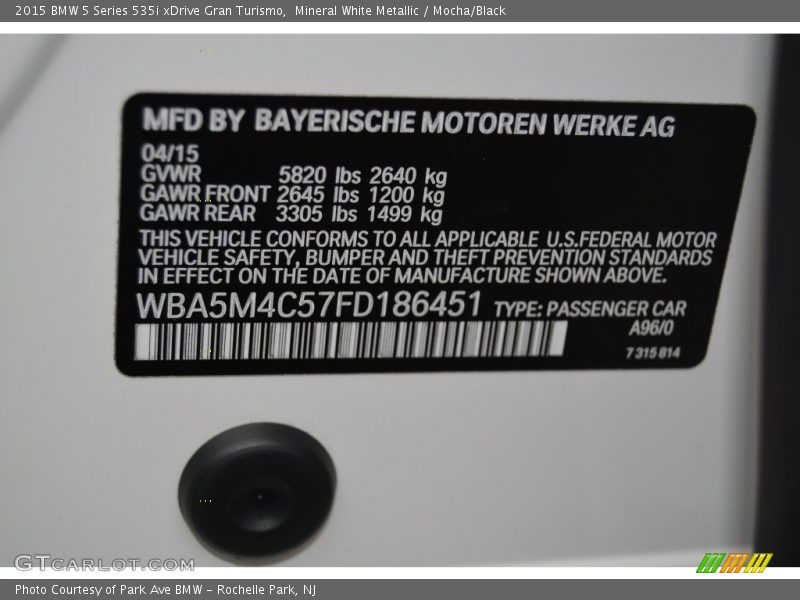 Mineral White Metallic / Mocha/Black 2015 BMW 5 Series 535i xDrive Gran Turismo