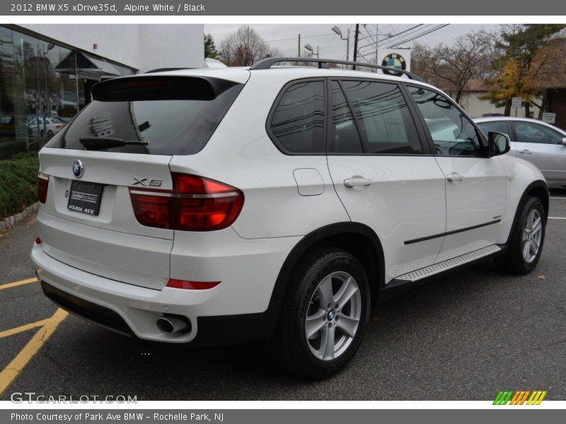 Alpine White / Black 2012 BMW X5 xDrive35d