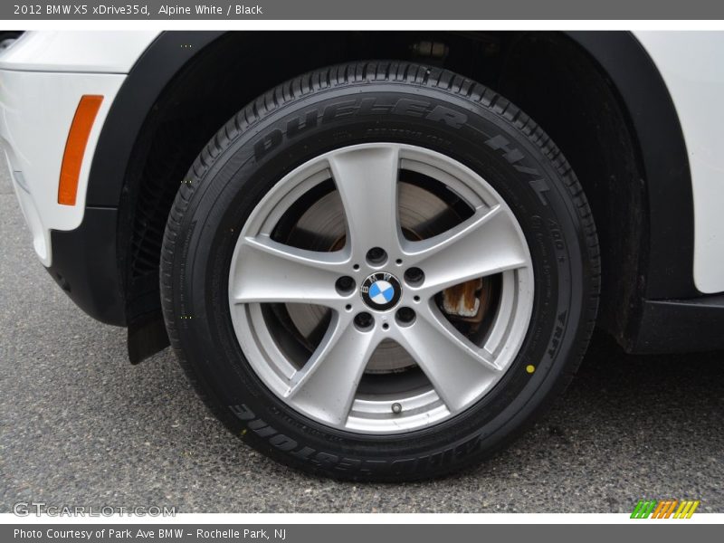 Alpine White / Black 2012 BMW X5 xDrive35d