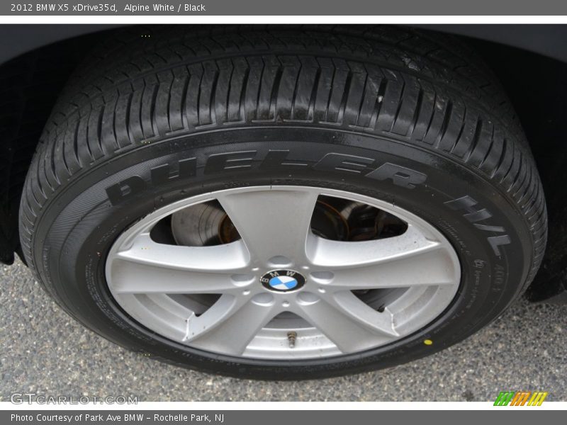 Alpine White / Black 2012 BMW X5 xDrive35d