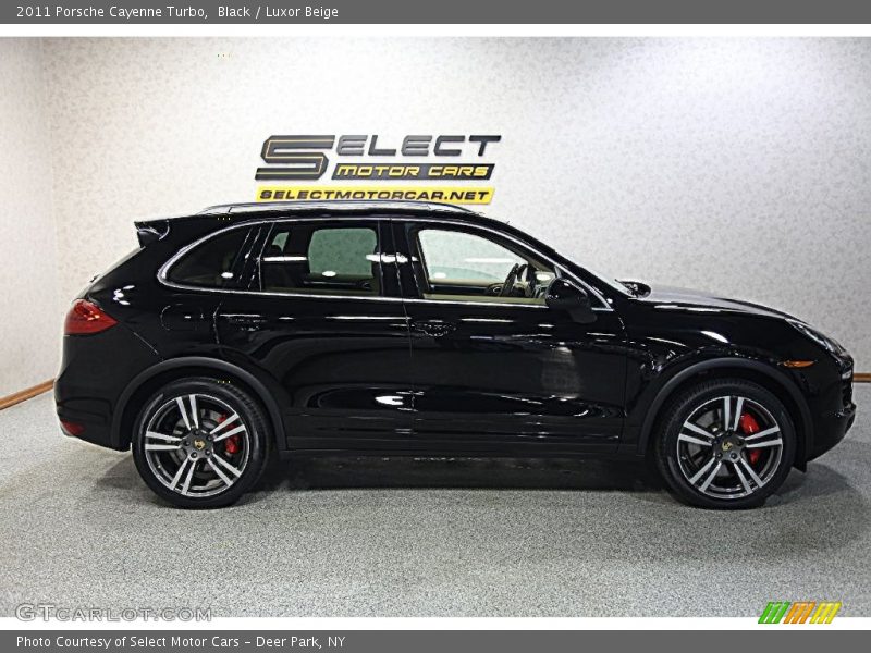Black / Luxor Beige 2011 Porsche Cayenne Turbo