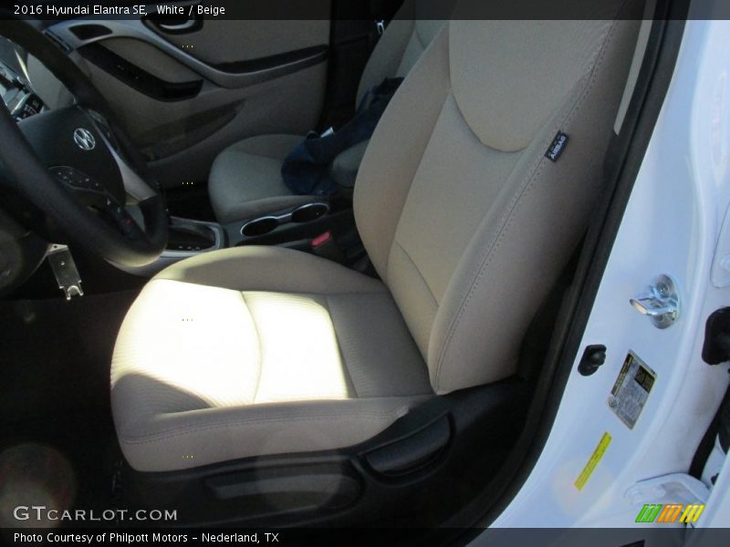 White / Beige 2016 Hyundai Elantra SE