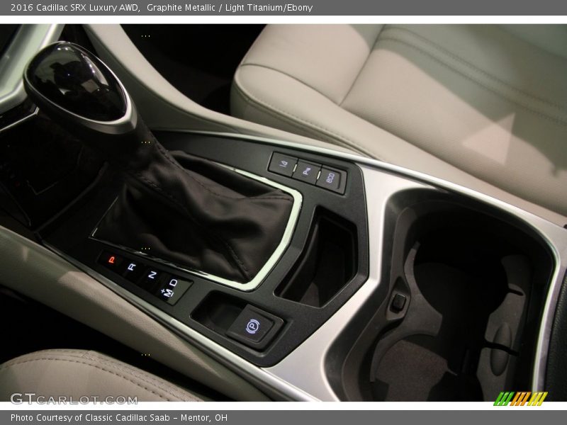 Graphite Metallic / Light Titanium/Ebony 2016 Cadillac SRX Luxury AWD