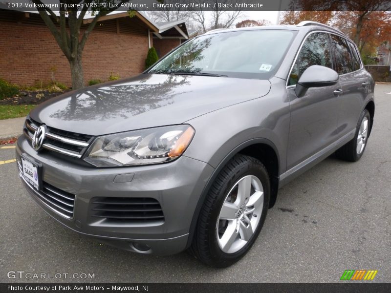 Canyon Gray Metallic / Black Anthracite 2012 Volkswagen Touareg VR6 FSI Lux 4XMotion