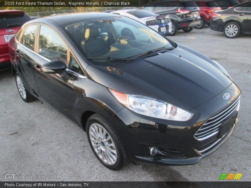 Magnetic Metallic / Charcoal Black 2015 Ford Fiesta Titanium Sedan
