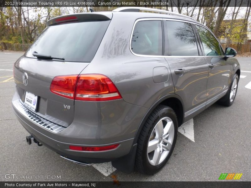 Canyon Gray Metallic / Black Anthracite 2012 Volkswagen Touareg VR6 FSI Lux 4XMotion