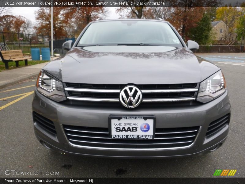 Canyon Gray Metallic / Black Anthracite 2012 Volkswagen Touareg VR6 FSI Lux 4XMotion