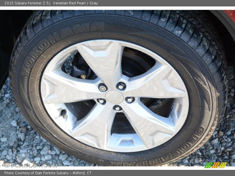 Venetian Red Pearl / Gray 2015 Subaru Forester 2.5i
