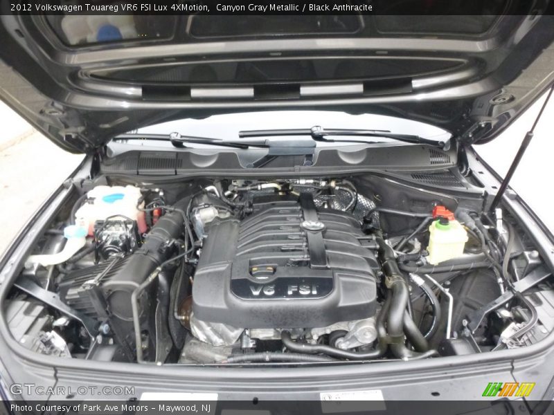 Canyon Gray Metallic / Black Anthracite 2012 Volkswagen Touareg VR6 FSI Lux 4XMotion