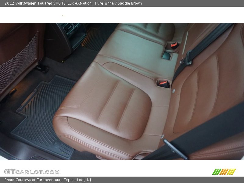 Pure White / Saddle Brown 2012 Volkswagen Touareg VR6 FSI Lux 4XMotion