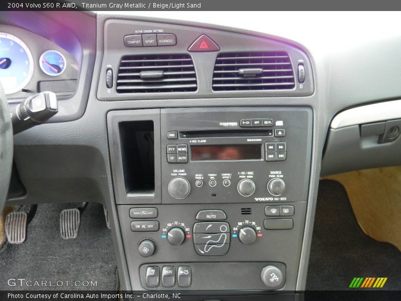 Titanium Gray Metallic / Beige/Light Sand 2004 Volvo S60 R AWD