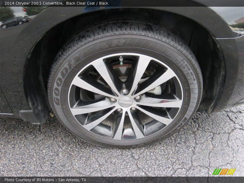 Black Clear Coat / Black 2014 Chrysler 200 S Convertible