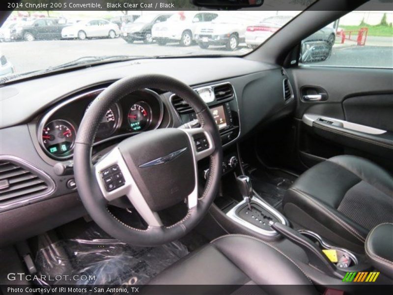 Black Clear Coat / Black 2014 Chrysler 200 S Convertible