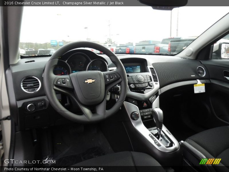 Champagne Silver Metallic / Jet Black 2016 Chevrolet Cruze Limited LT