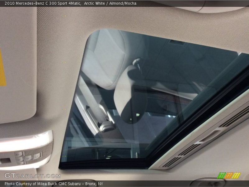 Arctic White / Almond/Mocha 2010 Mercedes-Benz C 300 Sport 4Matic