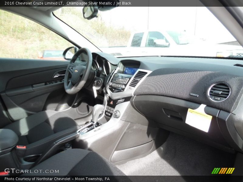 Champagne Silver Metallic / Jet Black 2016 Chevrolet Cruze Limited LT