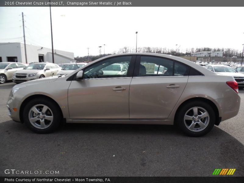 Champagne Silver Metallic / Jet Black 2016 Chevrolet Cruze Limited LT