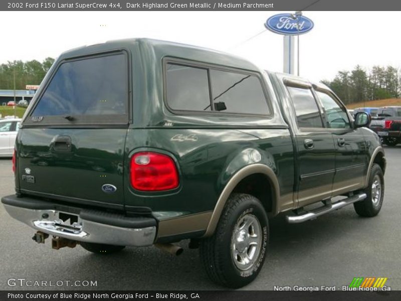 Dark Highland Green Metallic / Medium Parchment 2002 Ford F150 Lariat SuperCrew 4x4