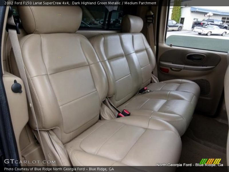 Dark Highland Green Metallic / Medium Parchment 2002 Ford F150 Lariat SuperCrew 4x4