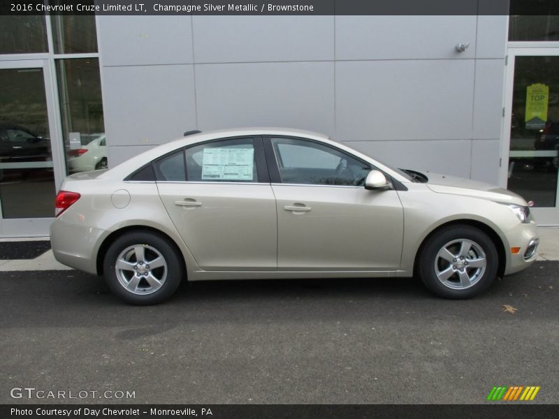 Champagne Silver Metallic / Brownstone 2016 Chevrolet Cruze Limited LT