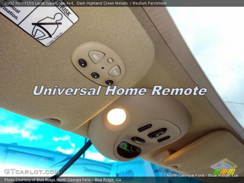 Dark Highland Green Metallic / Medium Parchment 2002 Ford F150 Lariat SuperCrew 4x4