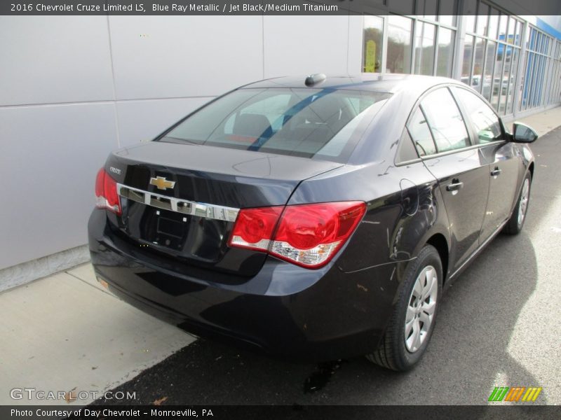 Blue Ray Metallic / Jet Black/Medium Titanium 2016 Chevrolet Cruze Limited LS