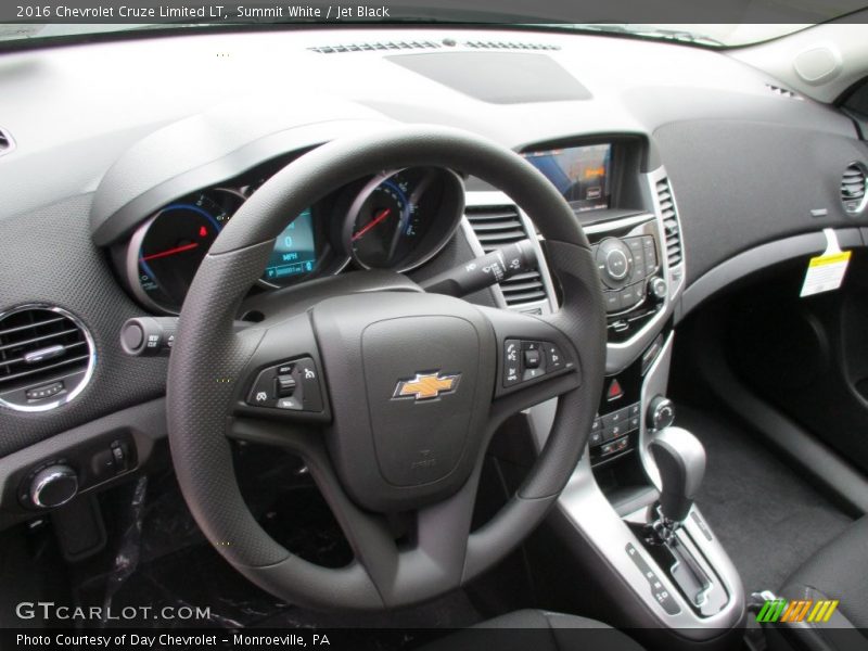 Summit White / Jet Black 2016 Chevrolet Cruze Limited LT