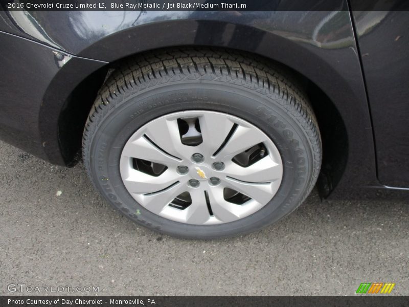 Blue Ray Metallic / Jet Black/Medium Titanium 2016 Chevrolet Cruze Limited LS