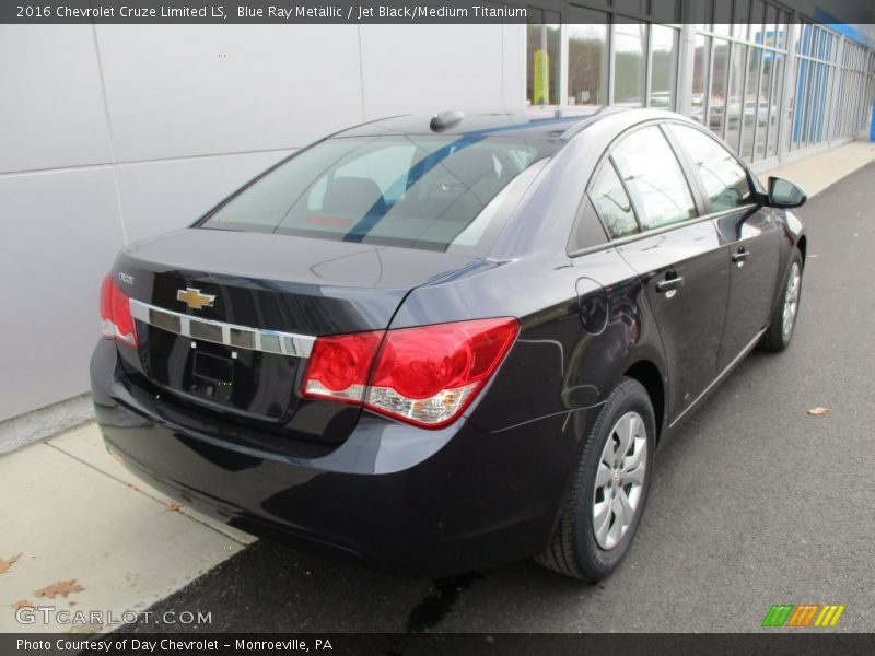 Blue Ray Metallic / Jet Black/Medium Titanium 2016 Chevrolet Cruze Limited LS