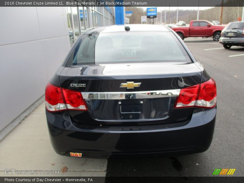 Blue Ray Metallic / Jet Black/Medium Titanium 2016 Chevrolet Cruze Limited LS