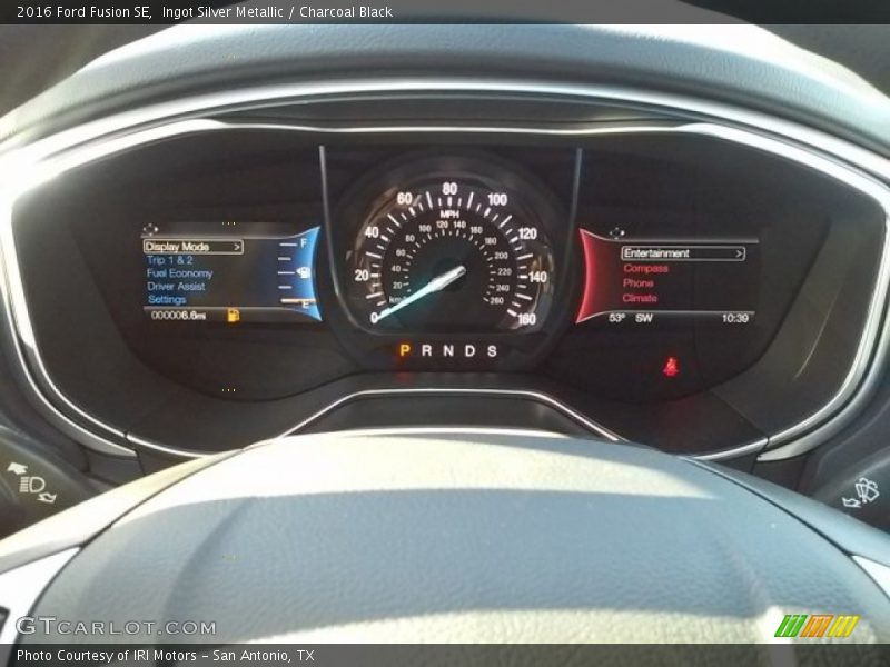 Ingot Silver Metallic / Charcoal Black 2016 Ford Fusion SE