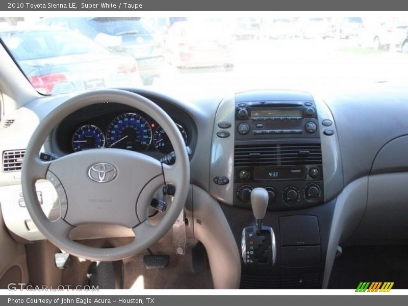 Super White / Taupe 2010 Toyota Sienna LE