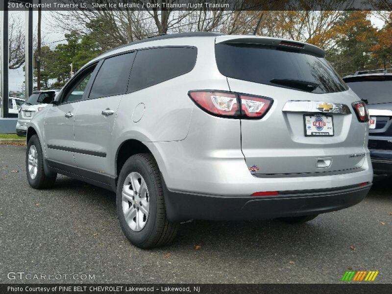 Silver Ice Metallic / Dark Titanium/Light Titanium 2016 Chevrolet Traverse LS